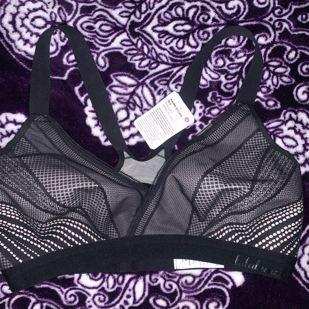 LULULEMON PADDED BRA 34 DD please buy
